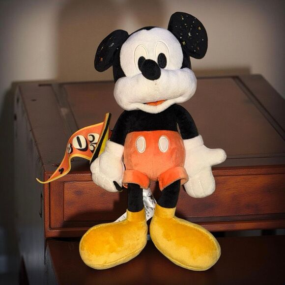 Disney Parks Mickey Mouse Plushie Stuffed Animal Holding 2023 Flag Pennant - Picture 2 of 5